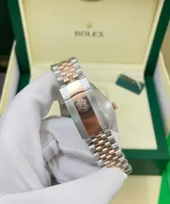 Alternative view of Rolex DateJust 126331 Mother Of Pearl Dial Good Imitation Watches Clean Factory 41mm