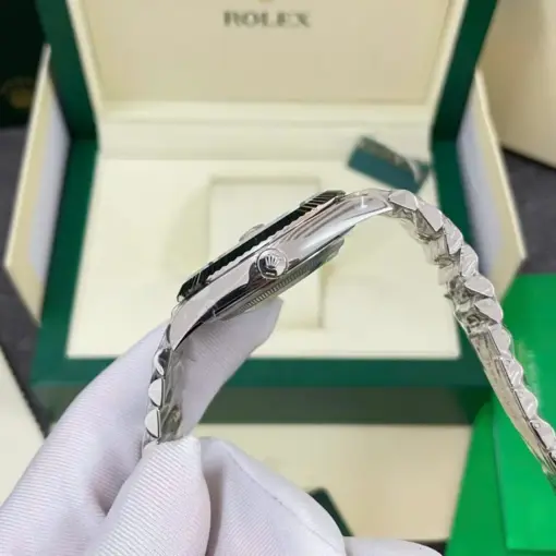 Rolex Land-Dweller 127234 Copies Watches White Dial Honeycomb Pattern 36mm - Image 4