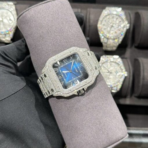 Cartier Santos Best Replica Watch With Full Natural Diamond VVS Blue Dial 39.8mm - Image 4