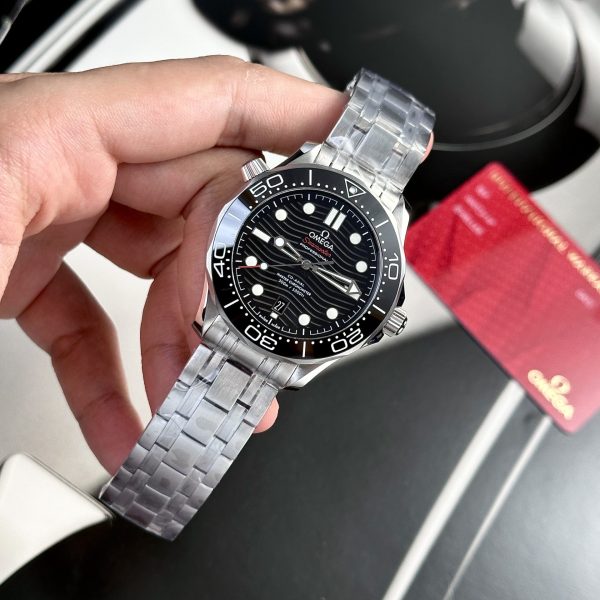 Omega Seamaster Diver 300m Co-Axial Replica Watch Black Dial VS Factory 42mm - Image 3