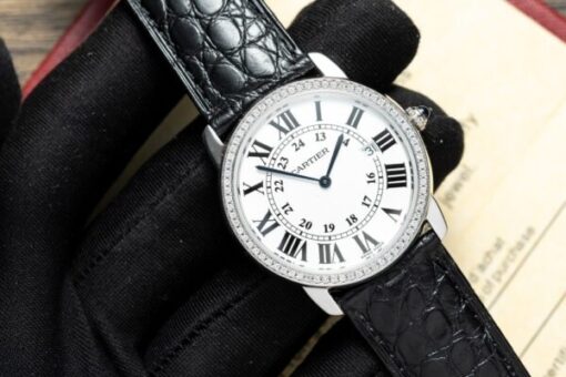 Cartier Ronde Natural Diamond Replica 1:1 Watch For Women 36mm - Image 3