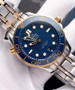 Alternative view of Omega Seamaster DemiGod Replica 1:1 Watch Blue Dial 42mm