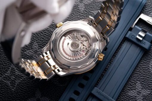 Omega Seamaster DemiGod Replica 1:1 Watch Blue Dial 42mm - Image 8