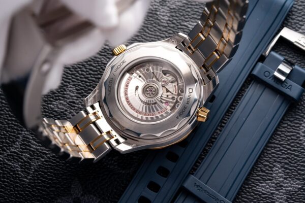 Omega Seamaster DemiGod Replica 1:1 Watch Blue Dial 42mm - Image 8