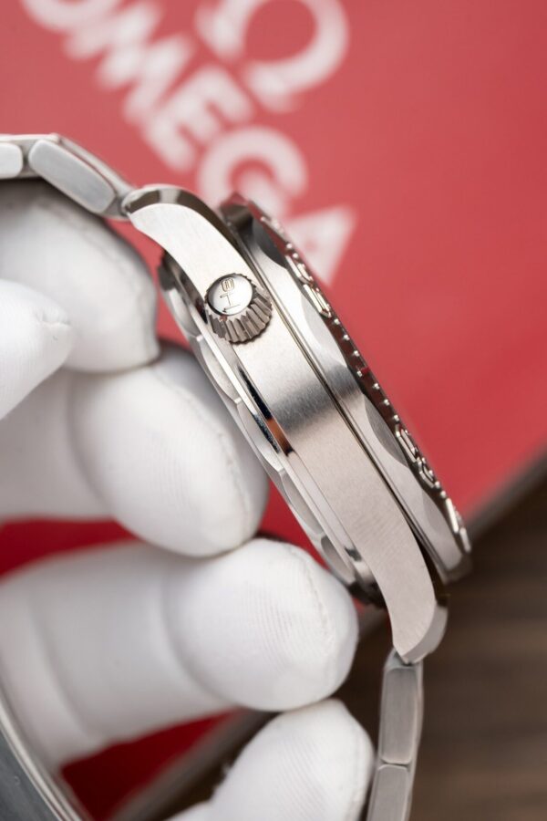 Omega Seamaster 007 Replica 1:1 Watch Blue Dial VS Factory 41mm - Image 8