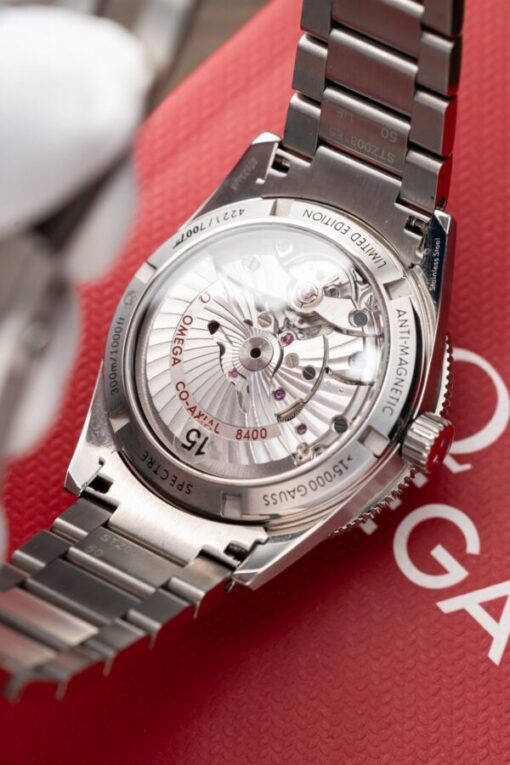 Omega Seamaster 007 Replica Watch Black Dial VS Factory 41mm - Image 7