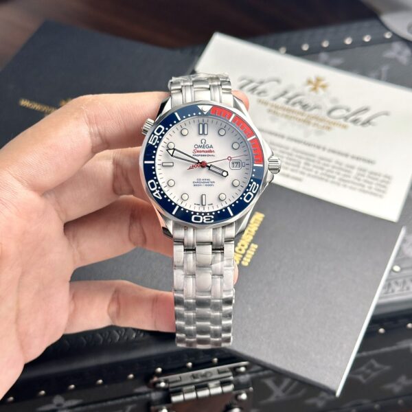 Omega Seamaster Profesional 007 Replica Watch VS Factory 41mm - Image 3