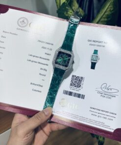 Cartier Santos With Green Moissanite Replica Watch 39.8mm