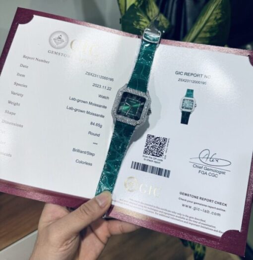 Cartier Santos With Green Moissanite Replica Watch 39.8mm - Image 2