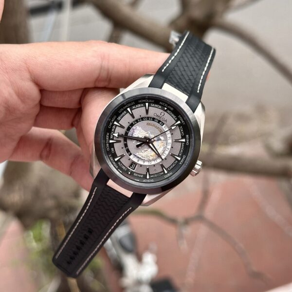 Omega Replica Watch Aqua Terra Worldtimer Gray Dial Rubber Strap VS Factory 43mm - Image 3