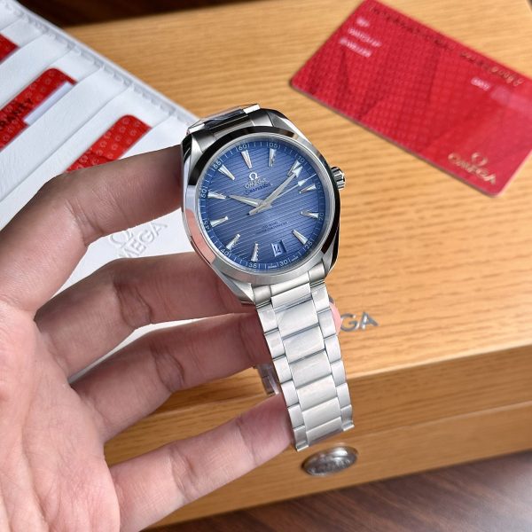Omega Seamaster Summer Blue Dial Replica Watch VS Factory 41mm - Image 2