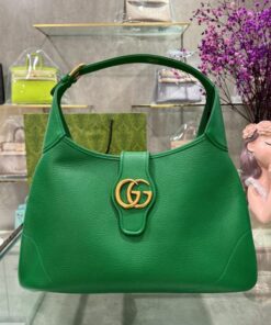 Alternative view of Gucci Aphrodite Medium Shoulder Bag Green 39mm