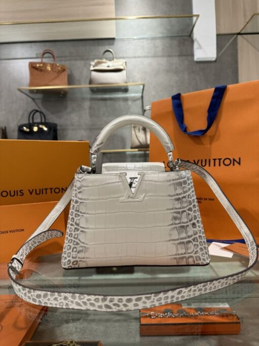 Louis Vuitton Capucines Albino Crocodile Bag Like Auth 27cm - Image 3