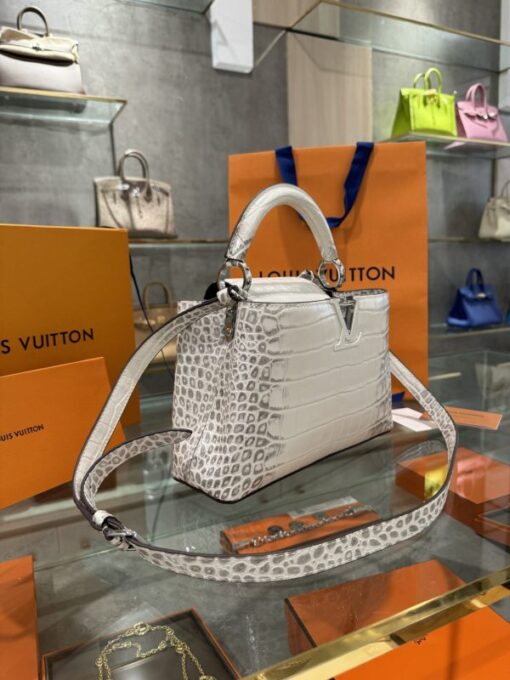 Louis Vuitton Capucines Albino Crocodile Bag Like Auth 27cm - Image 7