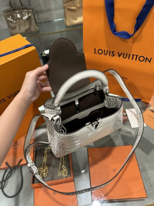 Louis Vuitton Capucines Albino Crocodile Bag Like Auth 27cm - Image 9