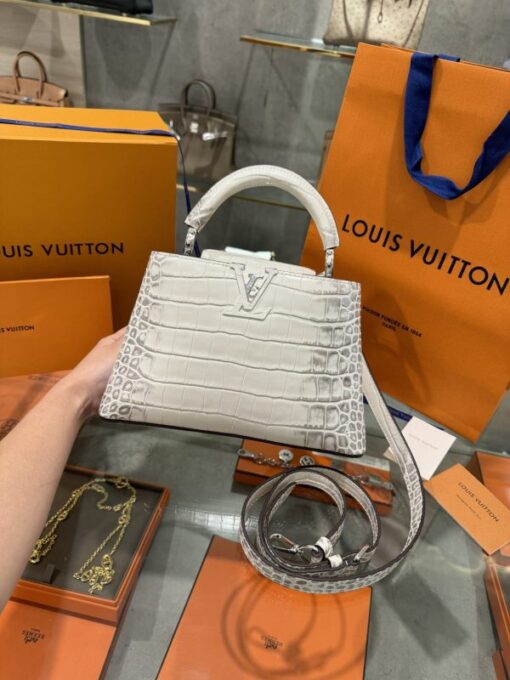 Louis Vuitton Capucines Albino Crocodile Bag Like Auth 27cm - Image 6
