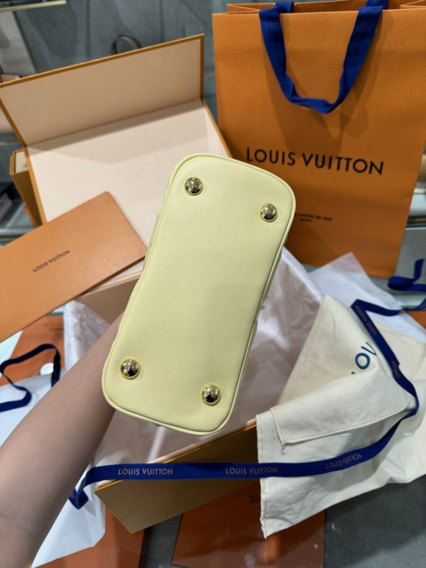 Louis Vuitton Alma BB Super Quality Yellow Handbag 24.5x18x12cm - Image 5