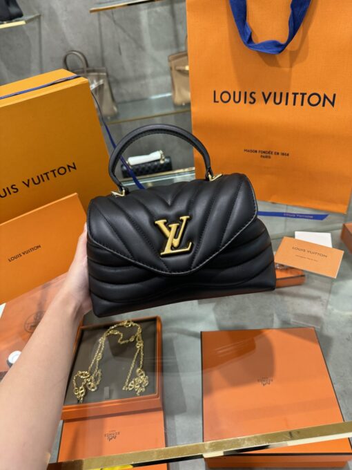 Louis Vuitton LV Hold Me Handbag Black Like Auth 23x15x10cm