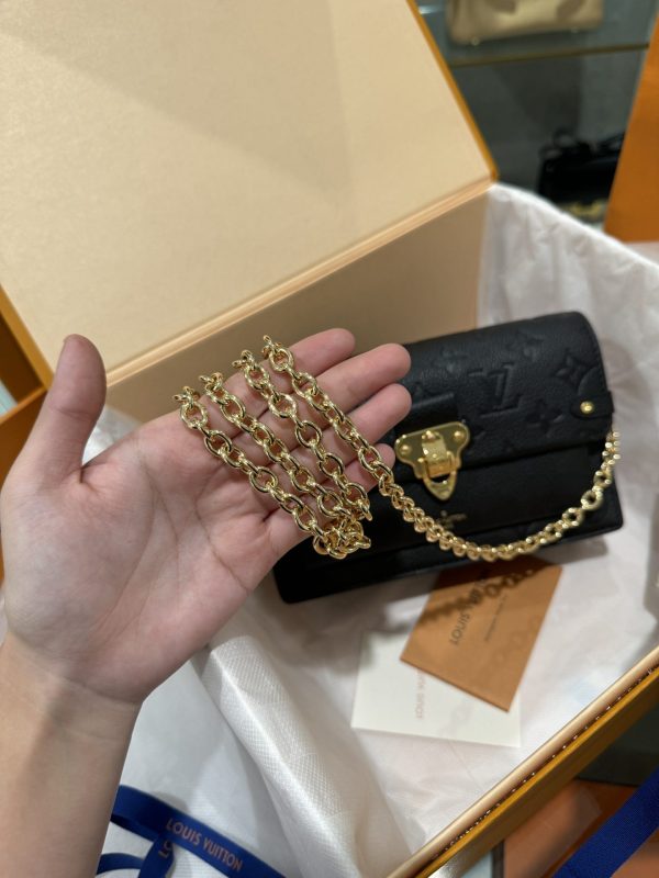 Louis Vuitton Vavin Chain Wallet Super Quality Black 19cm - Image 6