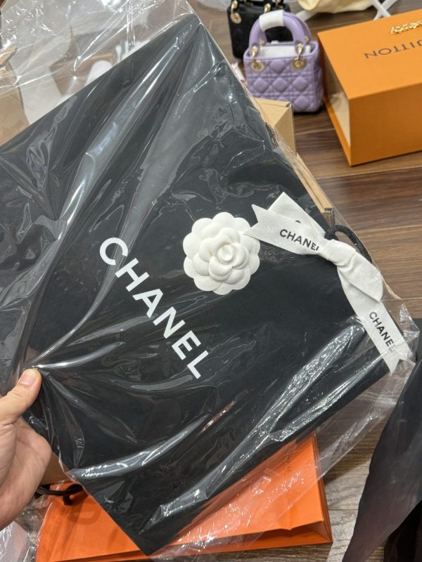 Chanel Classic Like Auth Women’s Handbag Black Grained Leather 25cm - Image 6