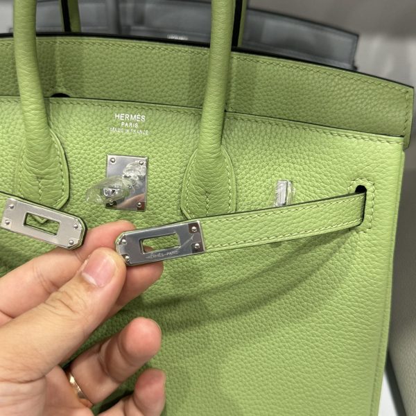 Hermes Birkin PHW Togo Women’s Handbag Green Silver Lock 25cm - Image 6