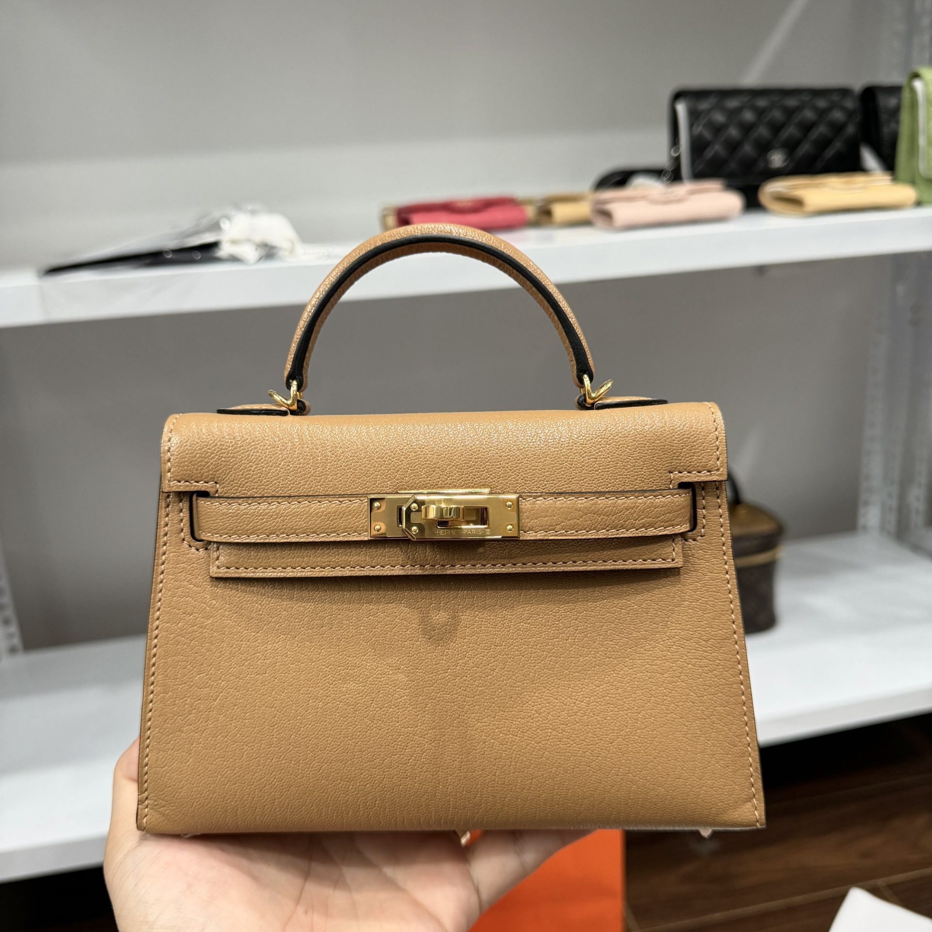 Hermes Kelly Mini Women’s Handbag Brown Gold Lock Like Auth 20cm