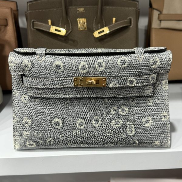 Hermes Kelly Women’s Lizard Leather Handbag with Super Quality Gold Lock 22x7x3cm - Image 2