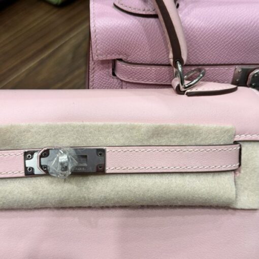 Hermes Kelly Handbag for Women, Light Pink, Silver Lock, Super Quality, Size 25cm - Image 6