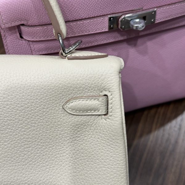 Hermes Kelly Women’s White Handbag Silver Lock Super Quality Size 25cm - Image 7