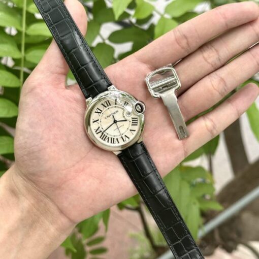 Cartier Replica Watch Ballon Bleu Leather Strap AF Factory 42mm - Image 2
