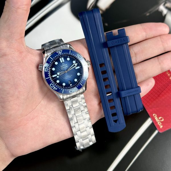 Omega Replica Watches Seamaster Summer Blue Dial VS Factory 42mm - Image 2