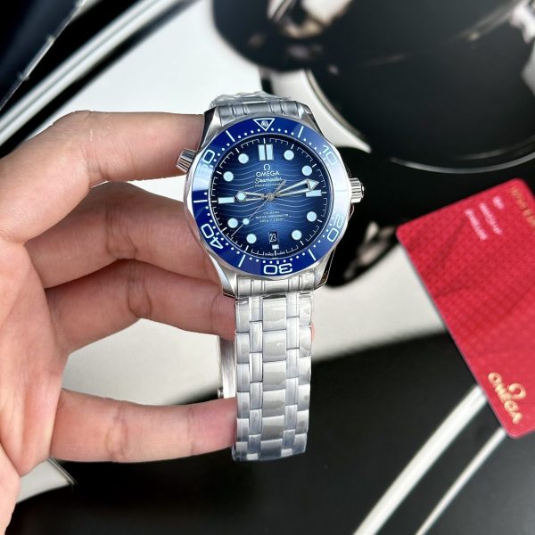 Omega Replica Watches Seamaster Summer Blue Dial VS Factory 42mm - Image 3