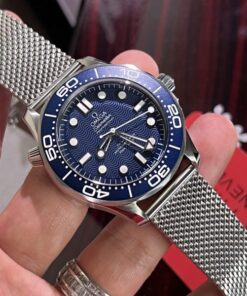 Alternative view of Omega Replica Watch Seamaster James Bond VS Factory 42mm