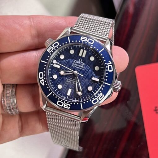 Omega Replica Watch Seamaster James Bond VS Factory 42mm - Image 3