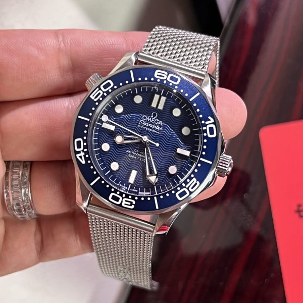Omega Replica Watch Seamaster James Bond VS Factory 42mm - Image 3