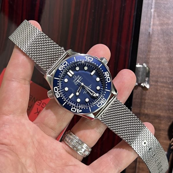 Omega Replica Watch Seamaster James Bond VS Factory 42mm - Image 4