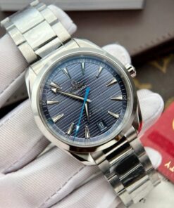 Alternative view of Omega Replica Watches Seamaster Aqua Terra Blue Dial VS Factory 41mm