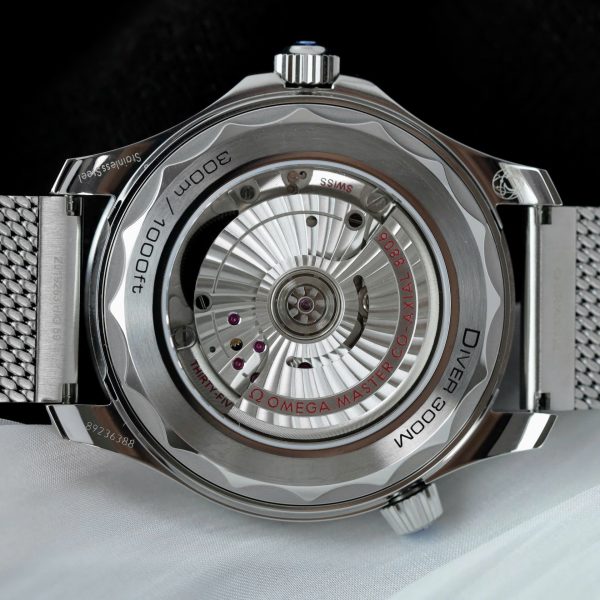 Omega Seamaster Diver 300M Co-Axial Master Chronometer Best Replicas VS Factory 42mm - Image 10