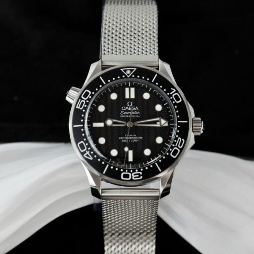 Omega Seamaster Diver 300M Co-Axial Master Chronometer Best Replicas VS Factory 42mm - Image 4
