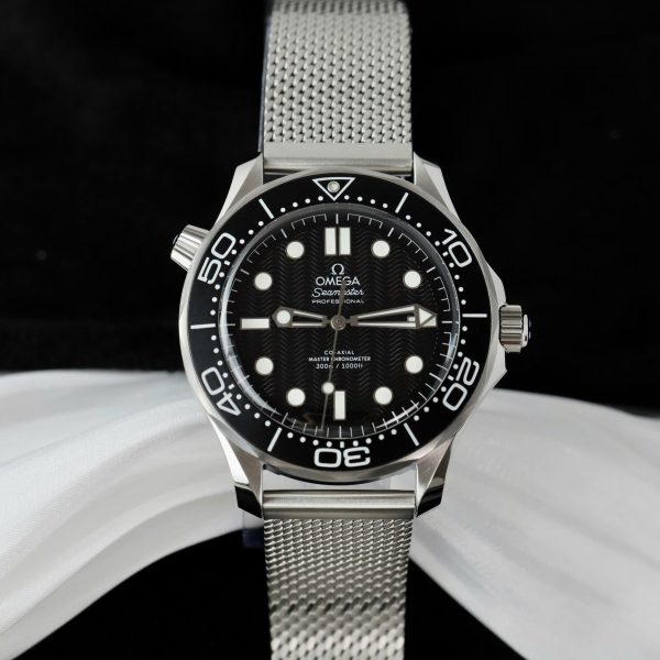 Omega Seamaster Diver 300M Co-Axial Master Chronometer Best Replicas VS Factory 42mm - Image 4