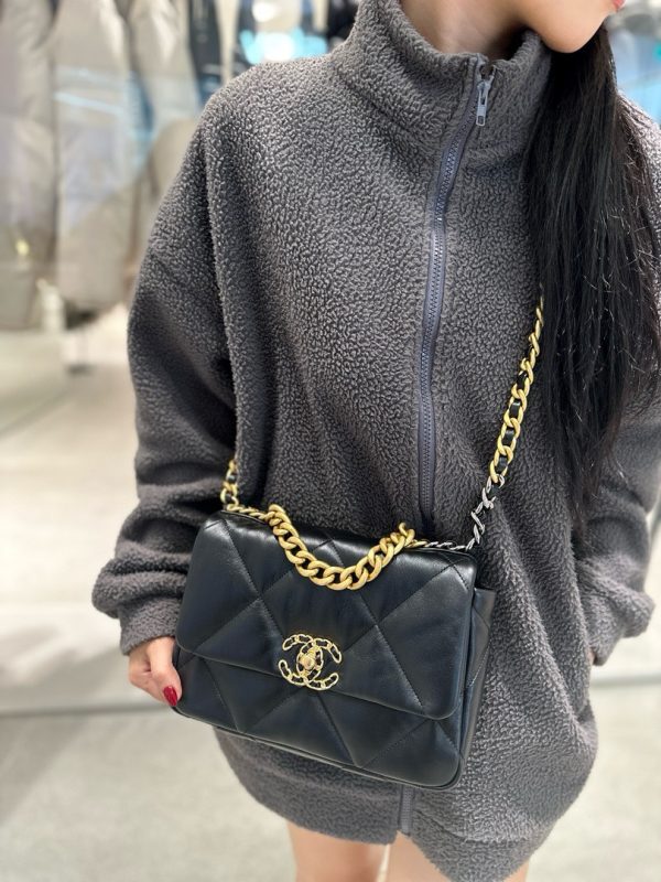 Chanel C19 Like Auth Women’s Bag Black Gold Lock 26cm - Image 7
