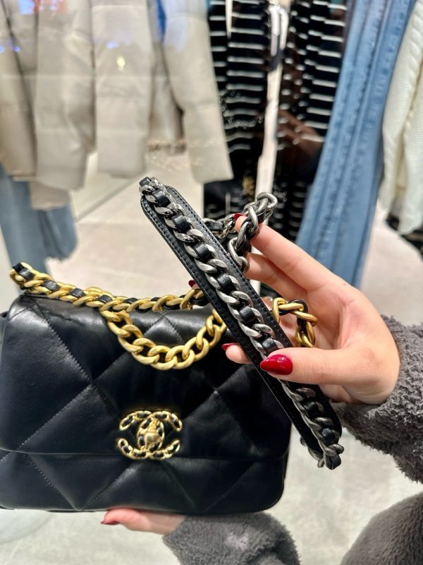 Chanel C19 Like Auth Women’s Bag Black Gold Lock 26cm - Image 4
