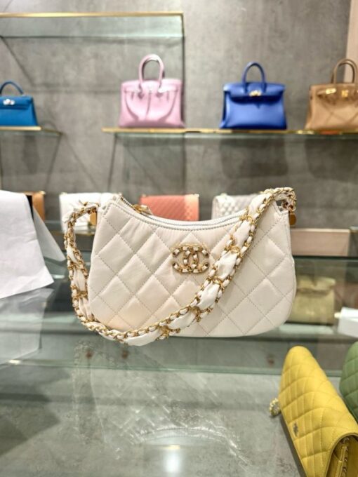 Chanel 23K Super High-Quality Hobo Handbag for Women, White 20.5x12x4.5cm - Image 2