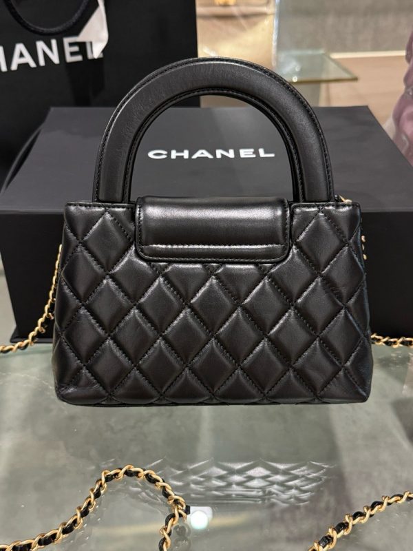 Chanel 23K Kelly Women’s Handbag, Black Glossy Leather, Super Quality 19x13x7cm - Image 3