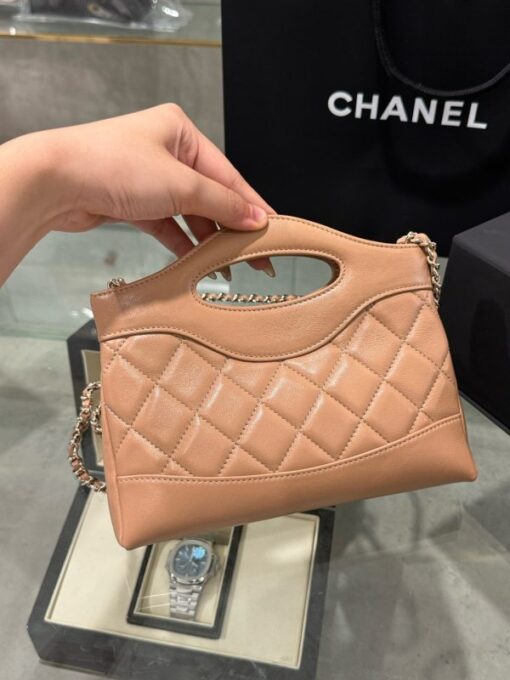 Chanel 31 Mini Like Auth Women’s Handbag Smooth Leather Silver Lock 20×17.5×3.5cm - Image 4