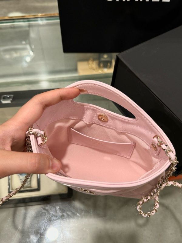 Chanel 31 Mini Women’s Handbag Pink Gold Lock Like Auth 20×17.5×3.5cm - Image 6