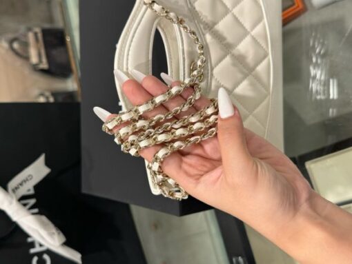 Chanel 31 Mini Super Quality Women’s Handbag White Chain Strap 20×17.5×3cm - Image 7