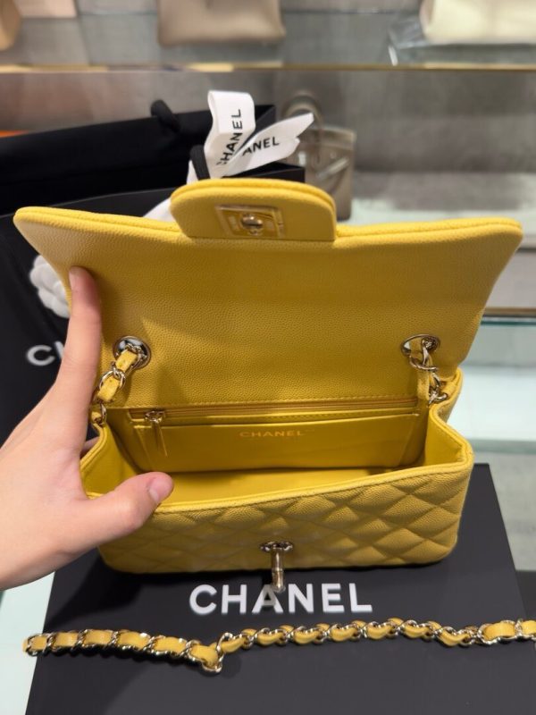 Chanel Classic Women’s Handbag Yellow Calfskin Like Auth 20cm - Image 7