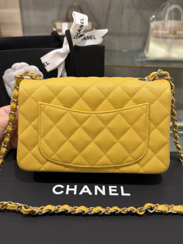 Chanel Classic Women’s Handbag Yellow Calfskin Like Auth 20cm - Image 3