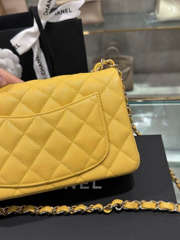 Chanel Classic Women’s Handbag Yellow Calfskin Like Auth 20cm - Image 4